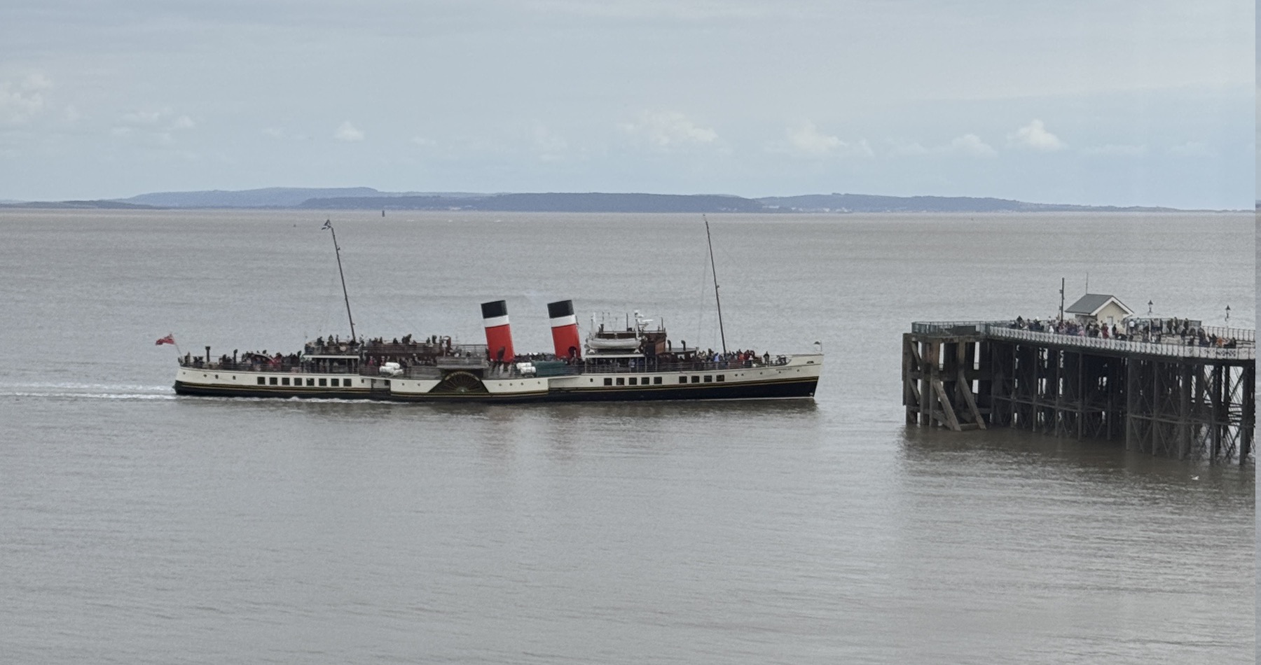 Waverley paddle steamer approaching Penarth Pier on the Bristol Channel
