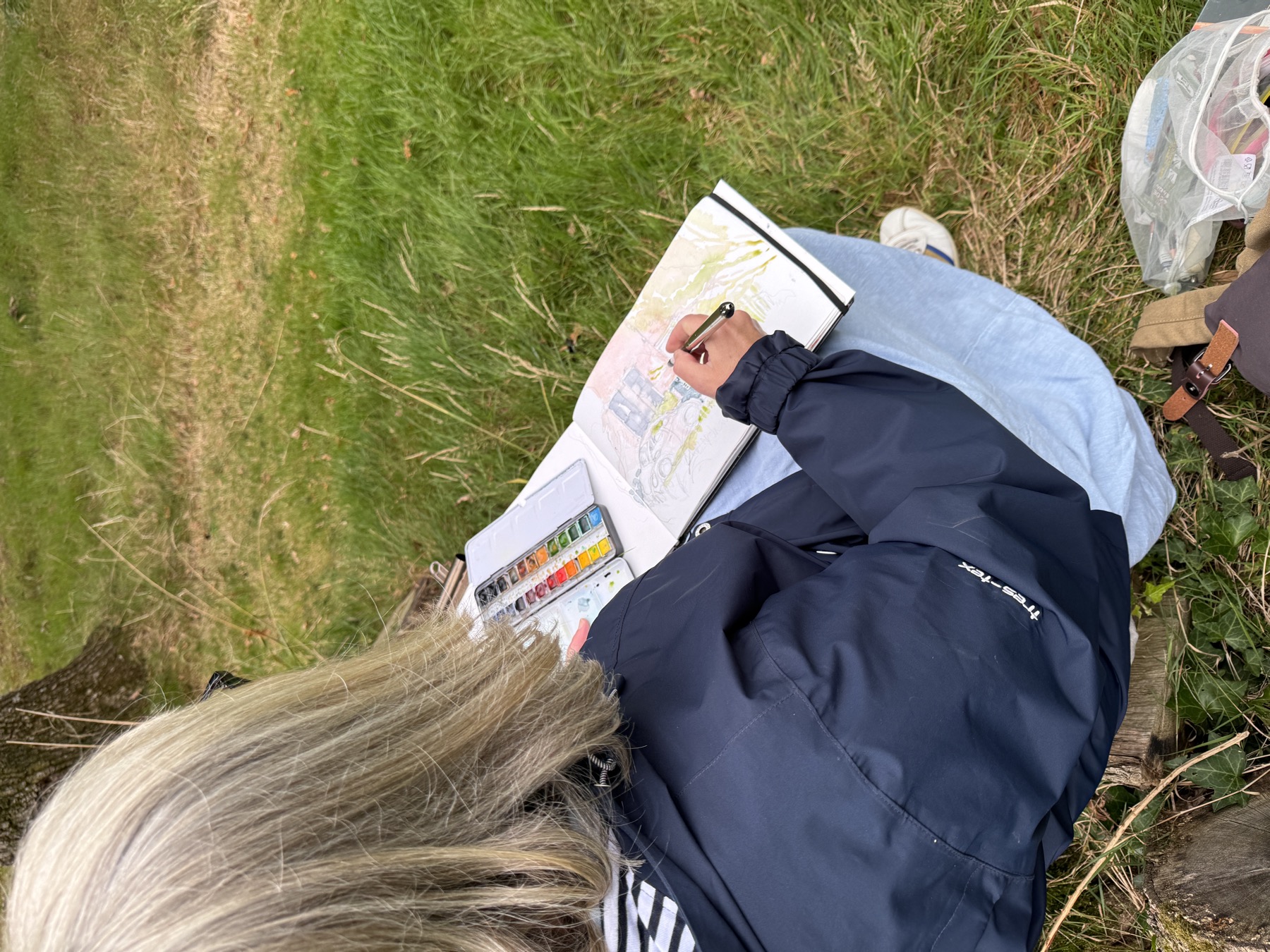 Watercolour sketching in Victoria Square Penarth
